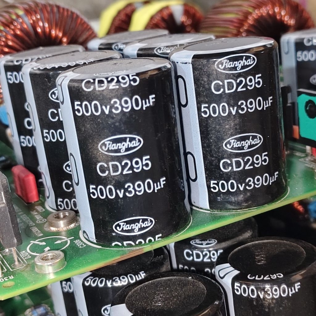 ELCO 500V390UF