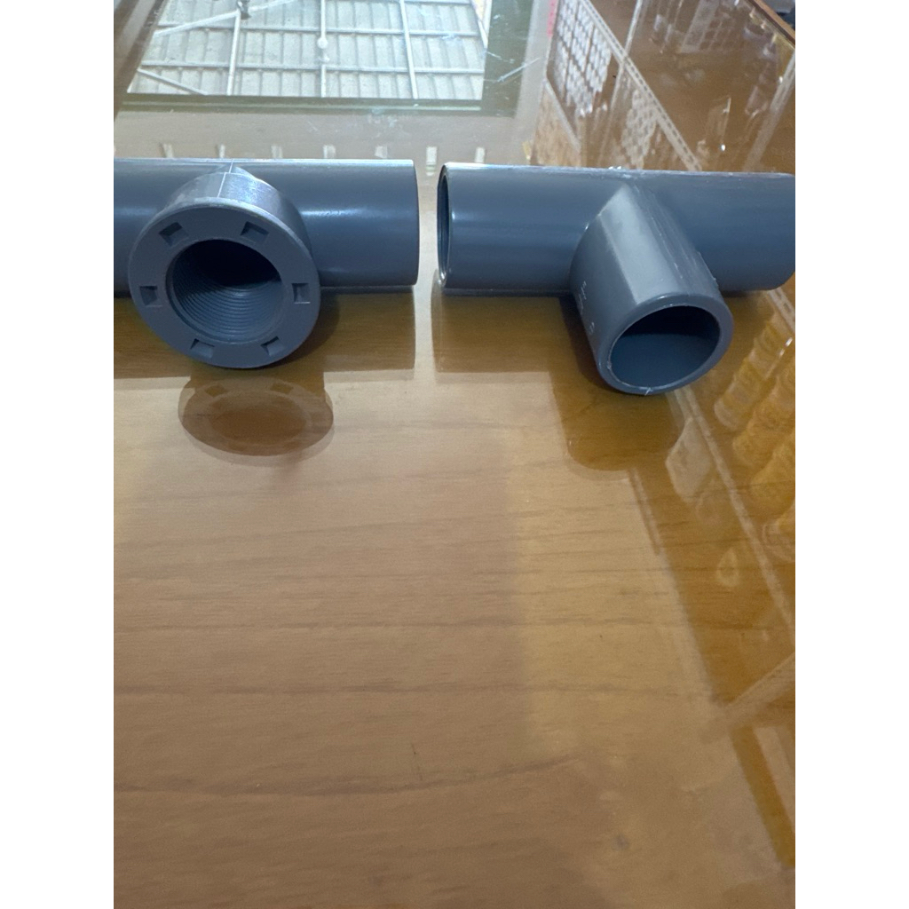 Tee / T / fitting pipa / sambungan pipa