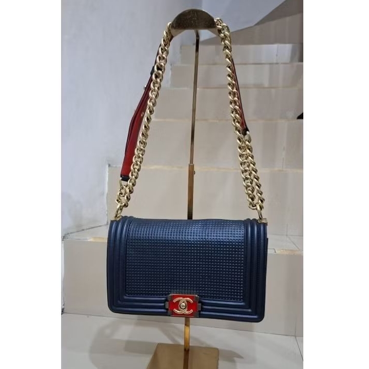 SALE CHANEL BOY