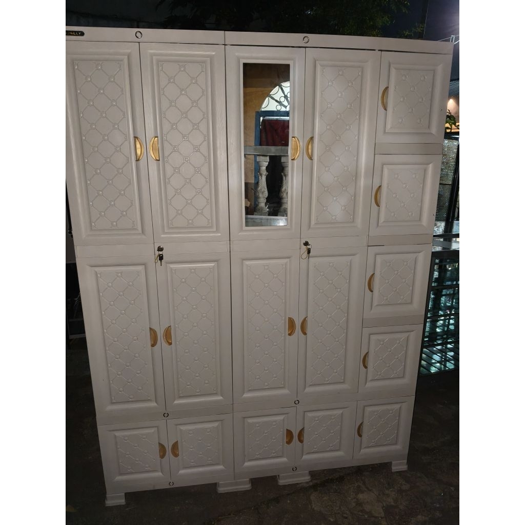 lemari plastik jumbo napolly 5 pintu