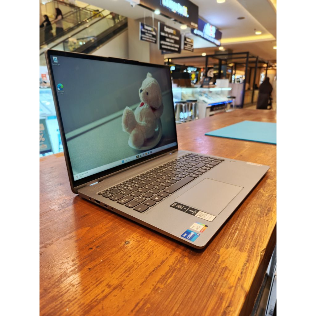 lenovo ideapad flex 5 16IRU8 Ram 16GB SSD 1TB i7-1355U