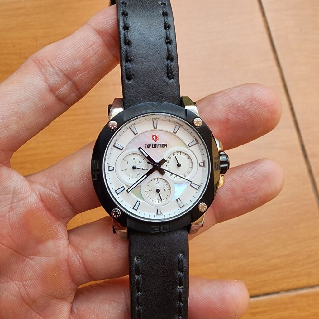 Expedition E 6606 B