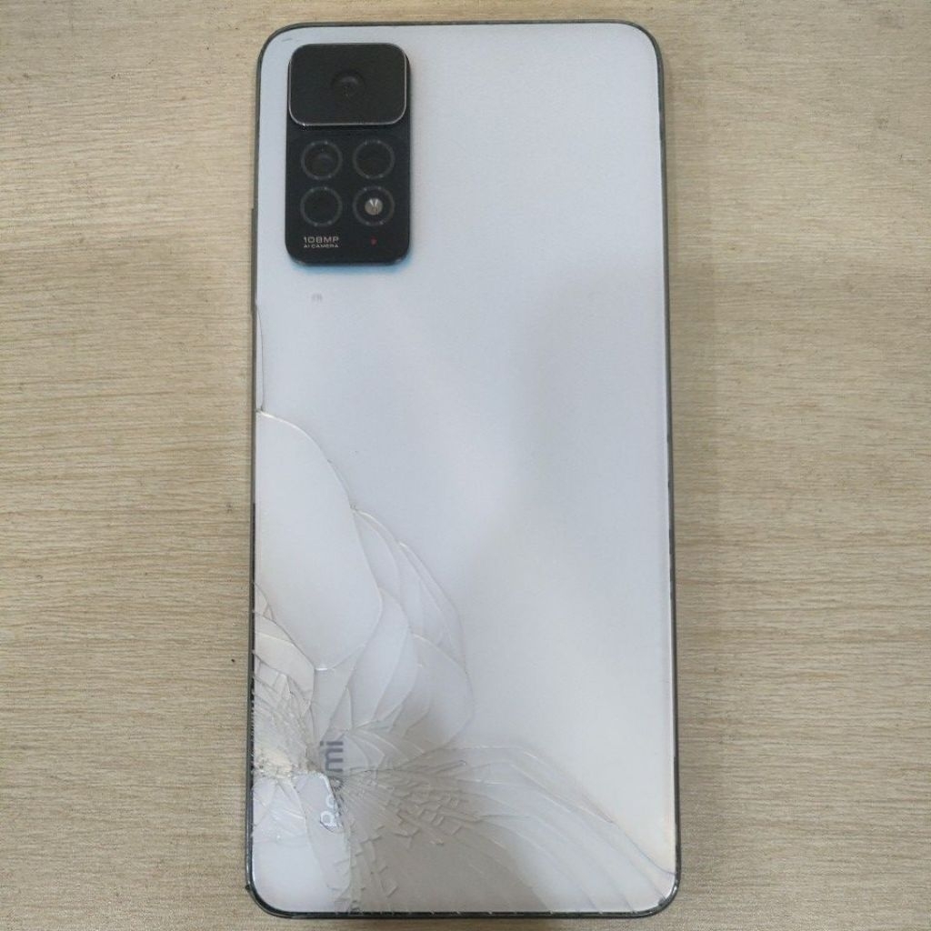 Handphone Redmi Note 11 Pro Ram 8/128 GB (batangan, cek minus 1) 650256