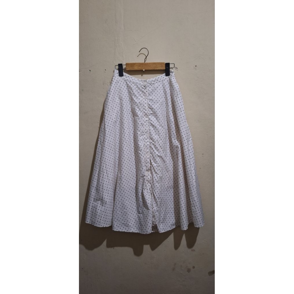 UNIQLO skirt polkadot