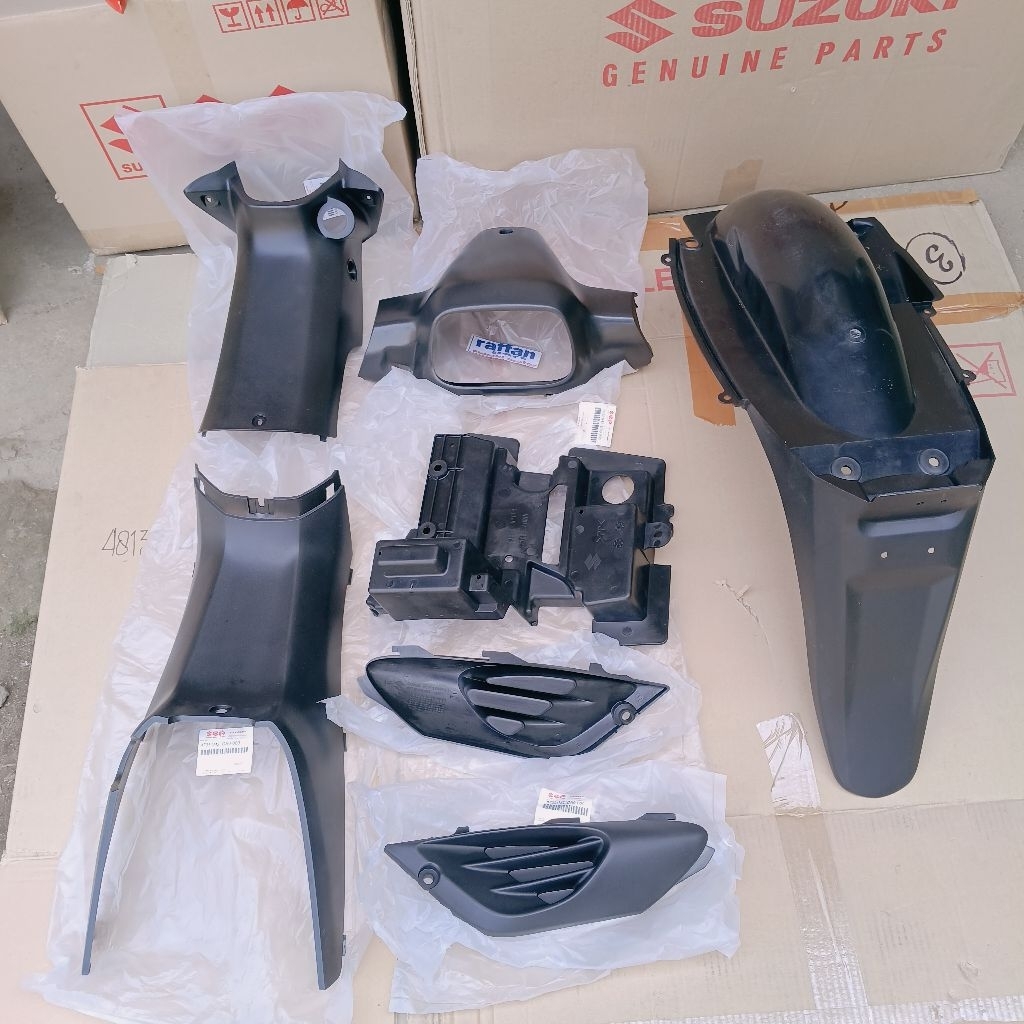 bodi kasar suzuki satria Hiu Lscm pesanan sparepart suzuki resmi