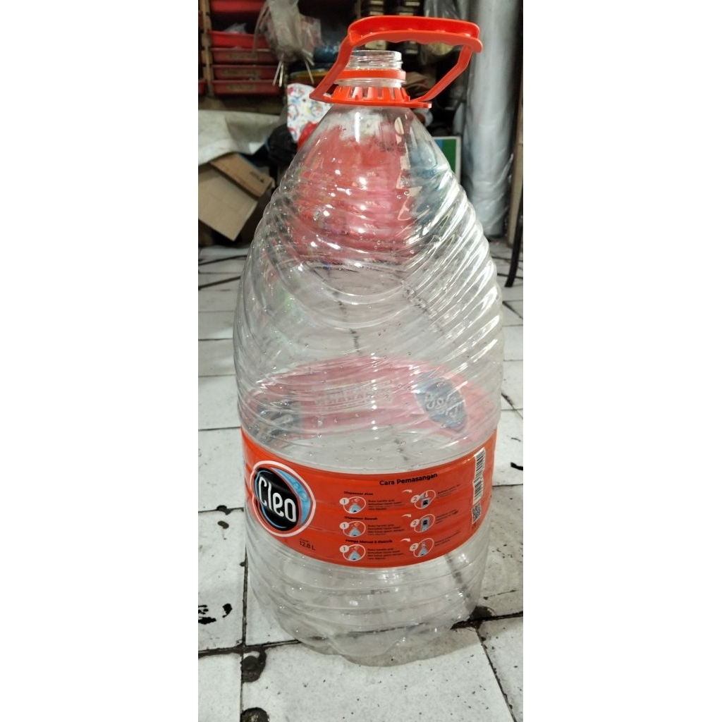 Botol galon cleo 12.8 liter kosong bekas tanpa tutup