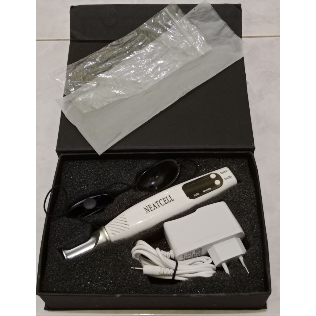 Neatcell Picosecond Laser (Sinar Berwarna Biru)