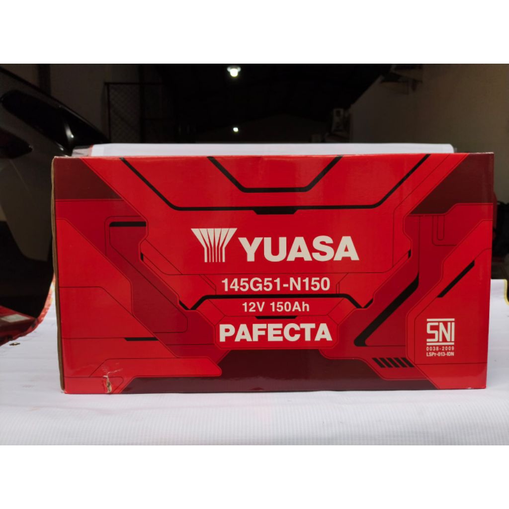 Aki accu mobil merek YUASA tipe n150basah