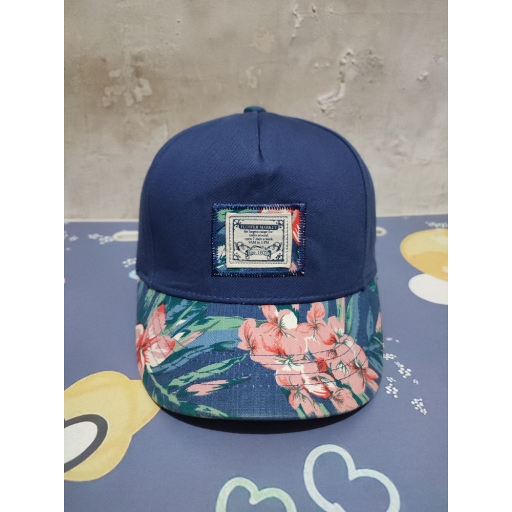 Topi Caps Chung Lim Two Tone