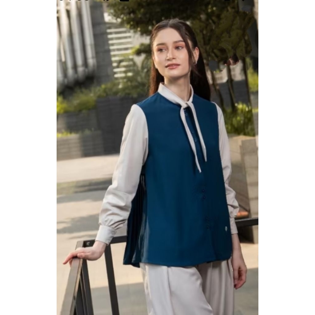Cerys top by Vaia Atelier