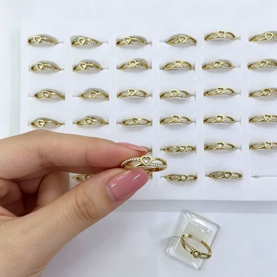 CINCIN TITANIUM PERMATA BERBARIS