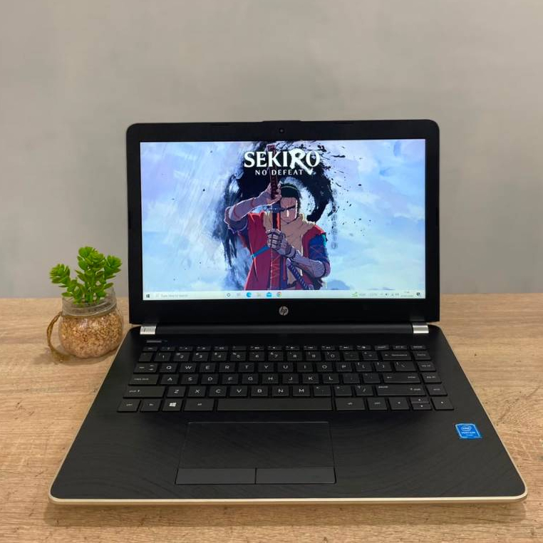 HP 14-BS009TU INTEL PENTIUM N3710 RAM 4 GB HDD 500 GB INTEL HD GRAPHICS