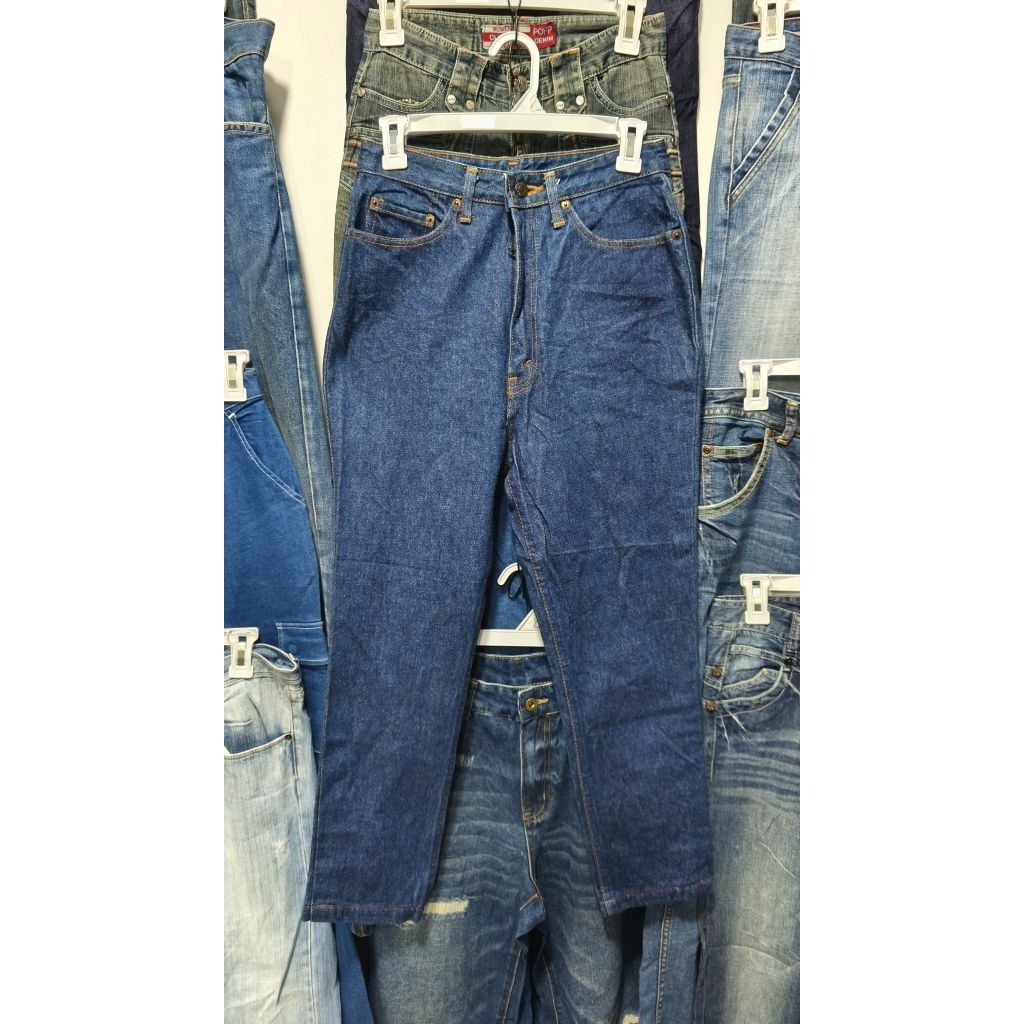 Celana jeans vintage baggy dari Levis size27