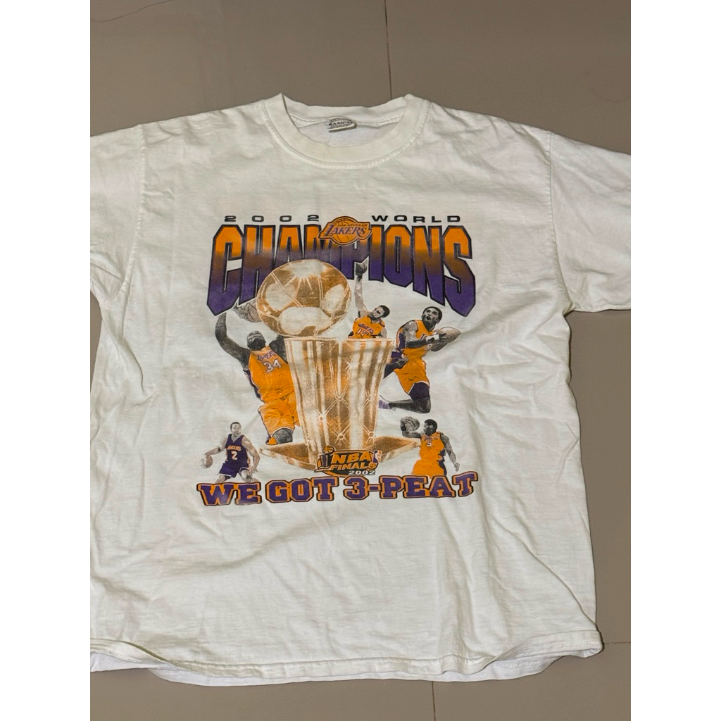 Vintage lakers