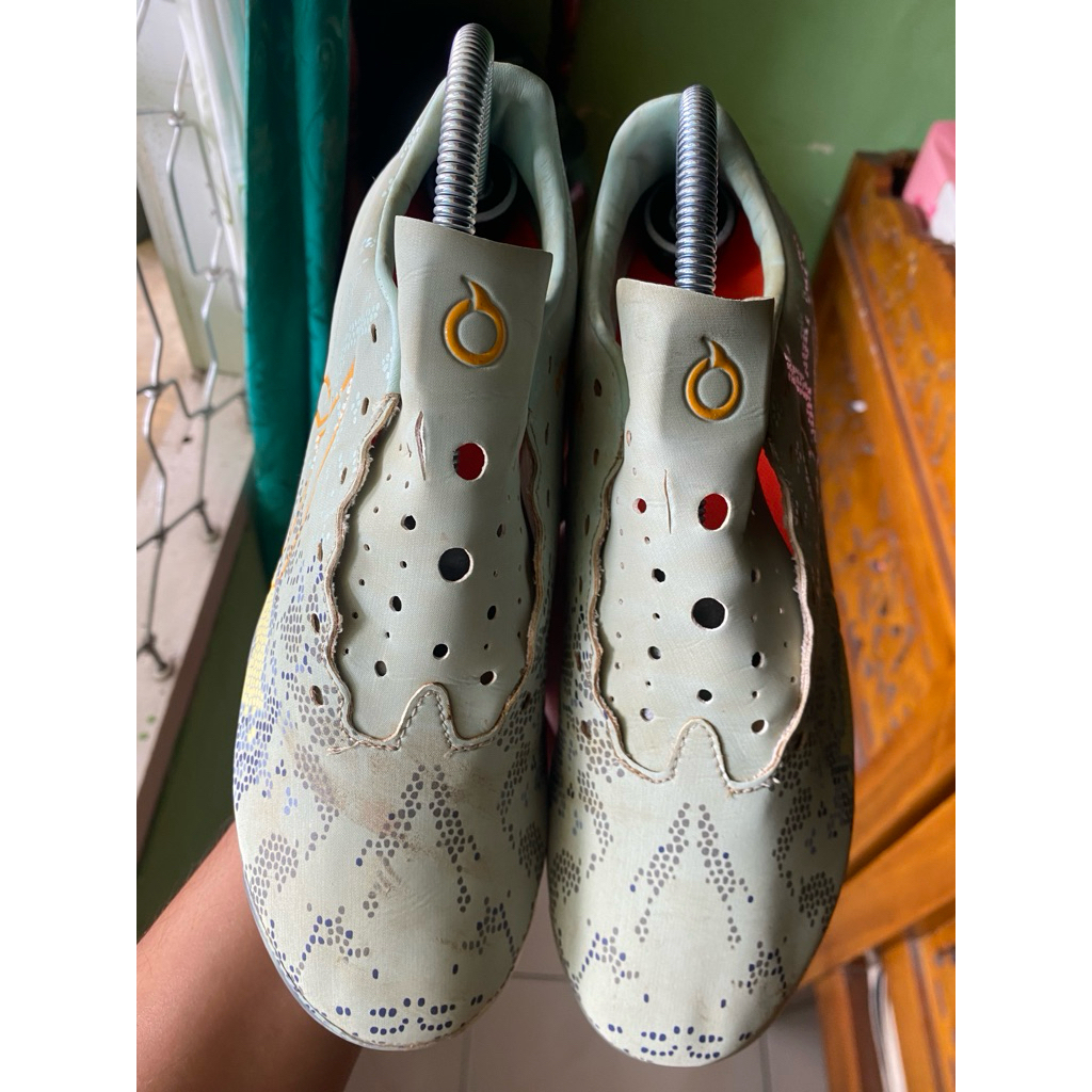 Sepatu Boa Second