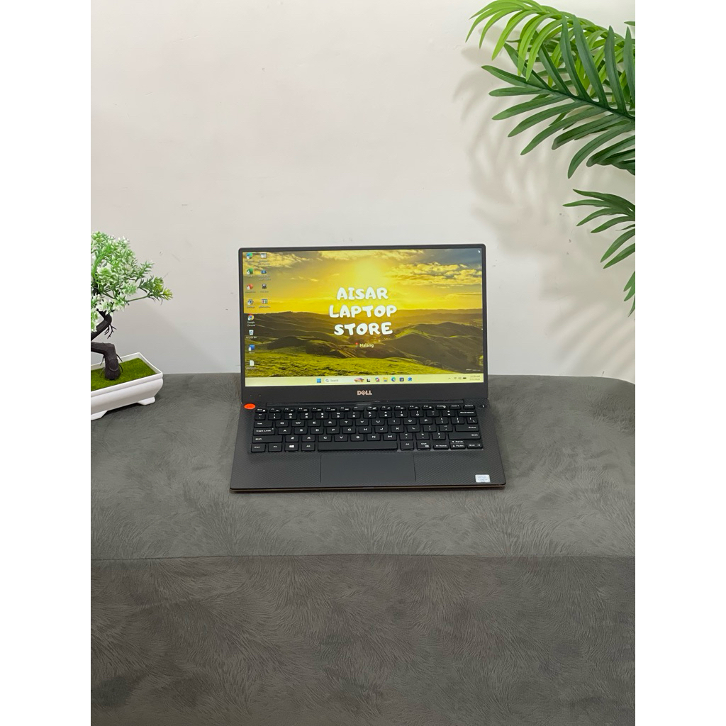 Laptop dell XPS 13 9360 core i7 gen 7 ram 8 gb Ssd 256gb