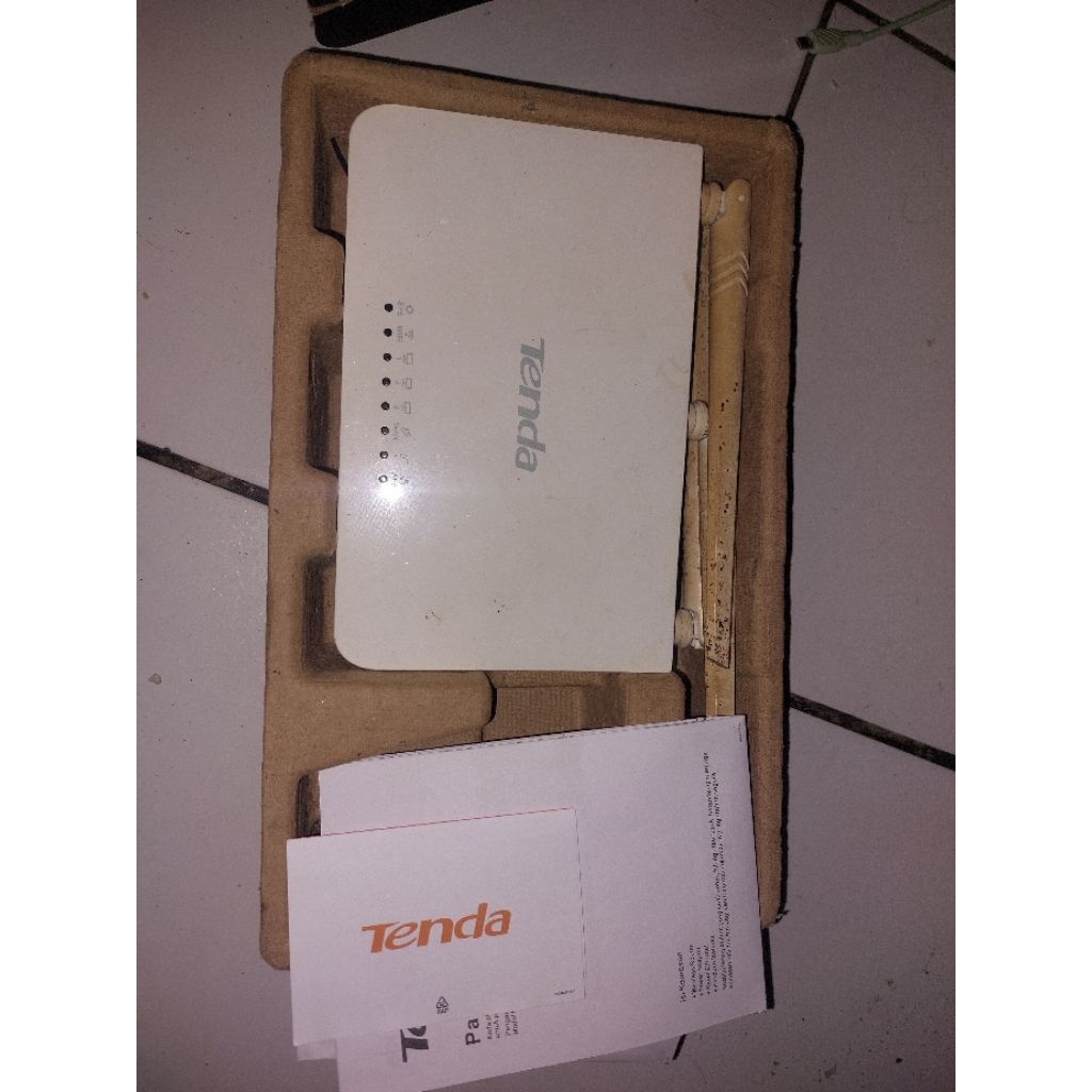 Router wifi tenda