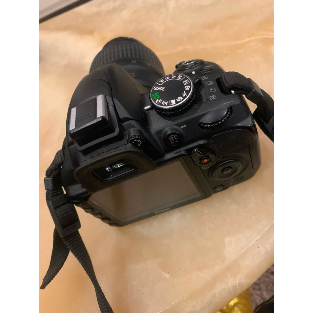 Kamera Nikon DSLR D3100