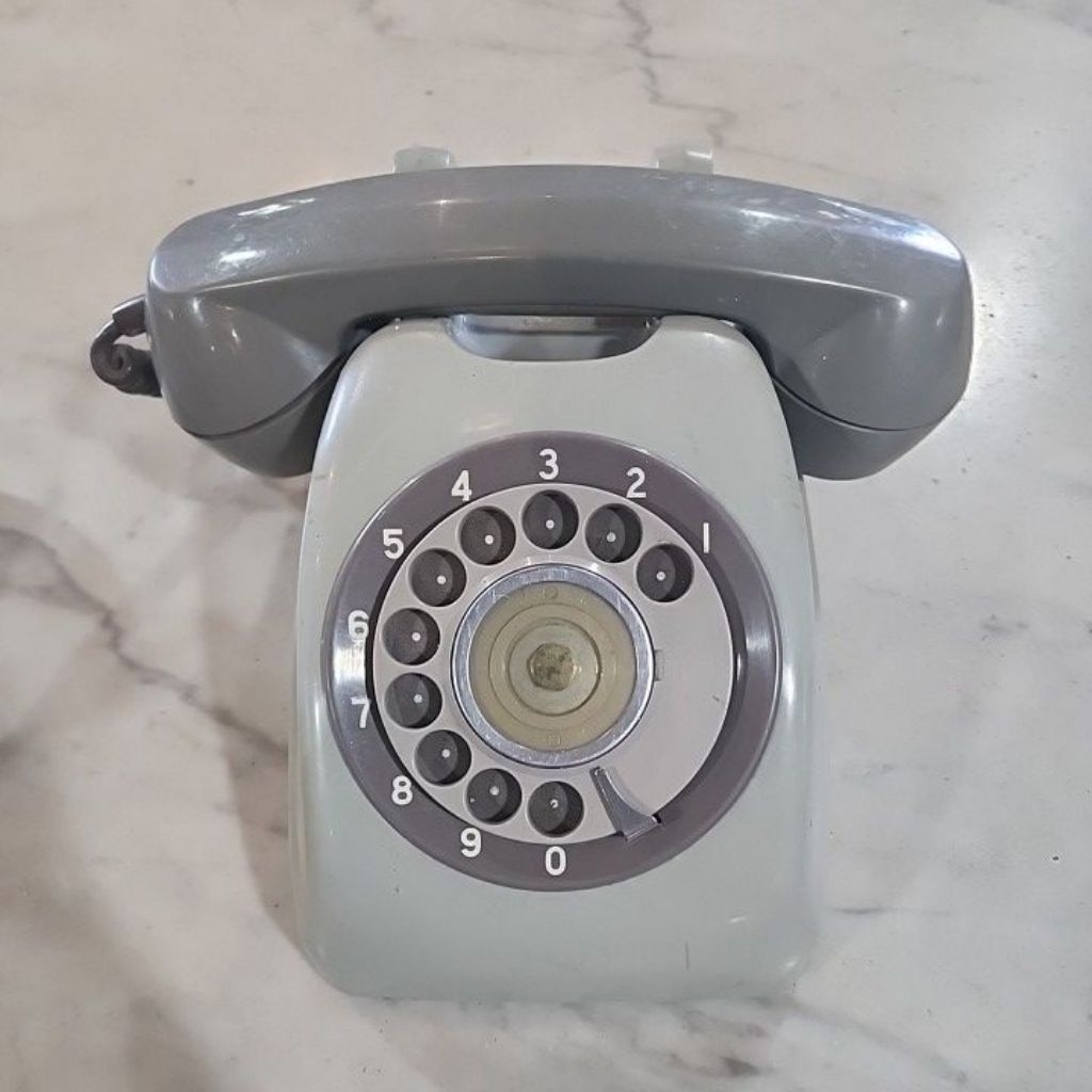Telepon Putar Jadul