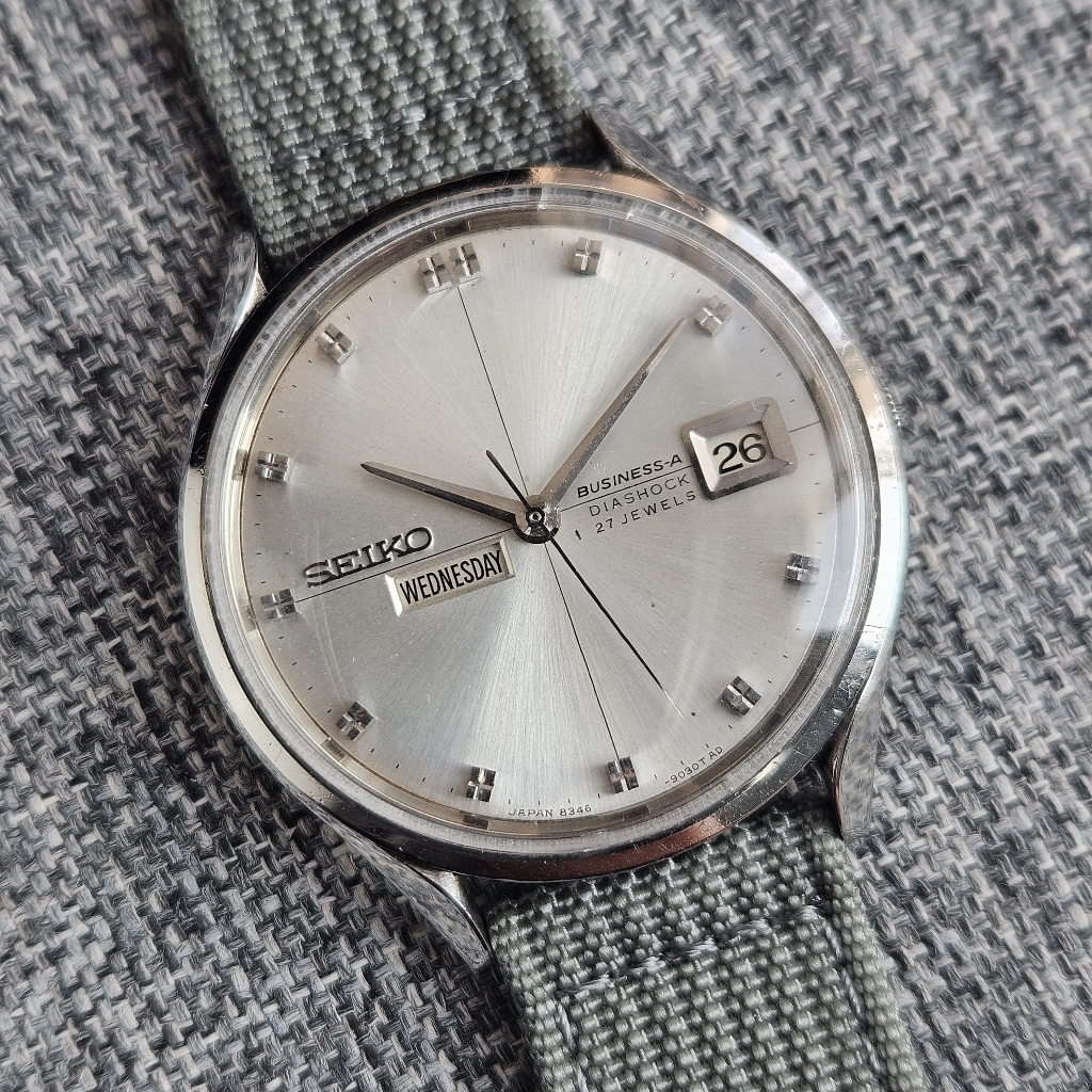 Seiko Business-A 8346-9020 Vintage Automatic 27J Day Date Silver Dial Japan