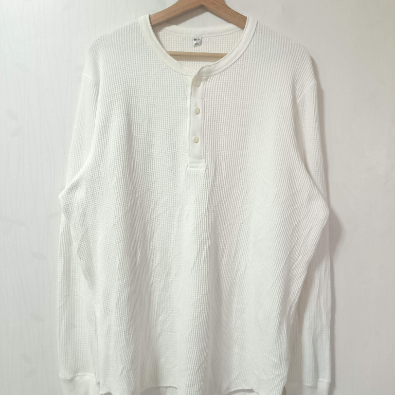 HENLEY SHIRT WAFFLE BY UNIQLO