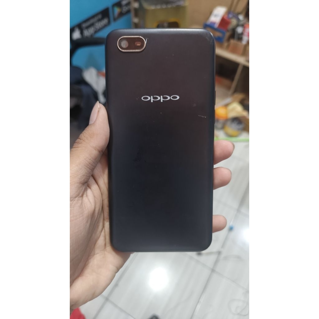OPPO A1K RAM 2/32 Second Hand Bergaransi Kelengkapan HP  Normal Semua