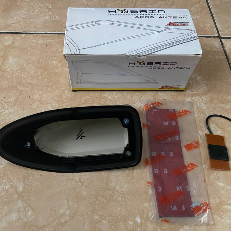 ANTENA SIRIP HIU HYBIRD CX-5 SILVER  5002ANT000203-SILVER