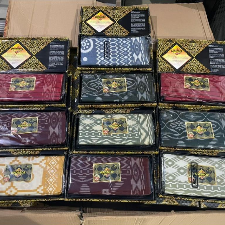 sarung wadimor motif bali  / sarung / motif bali / wadimor / baliku
