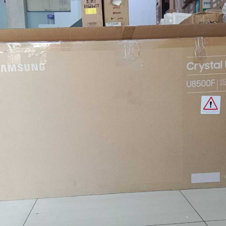 LED TV 43IN SAMSUNG SMART TV LAYAR CRYSTAL UDH 4K WIFI YOUTUBE LIKE NEW 290JZ