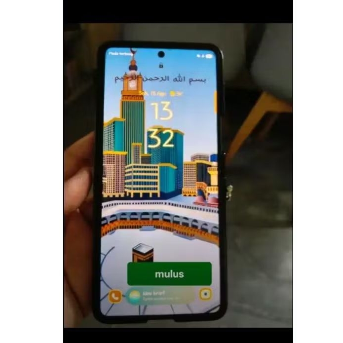 Samsung galaxy z flip 7 second like new