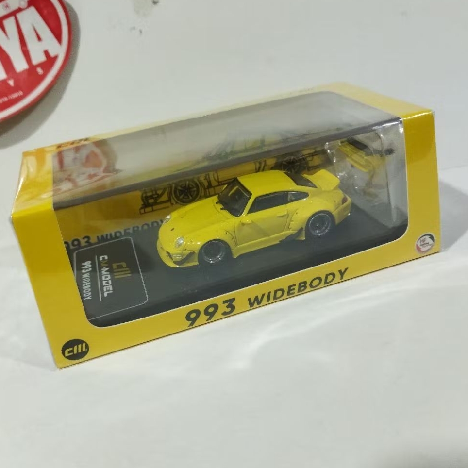 CM MODEL PORSCHE 993 WIDEBODY KUNING not RWB Xdisplay
