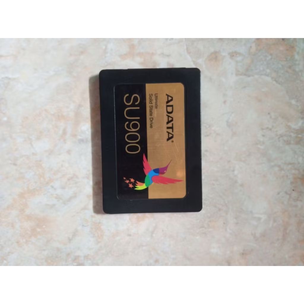 SSD ADATA SU900 RUSAK
