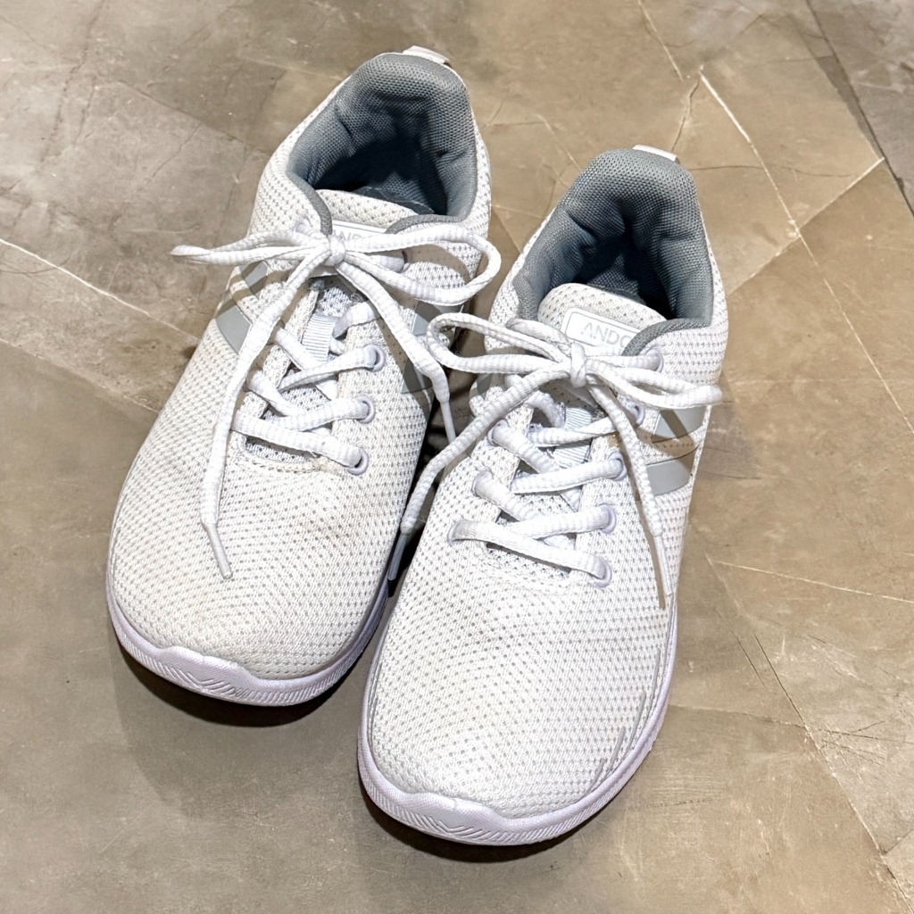 Sepatu Ando (Preloved)