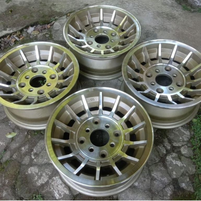 Enkei Baja R14 PCD 114/140