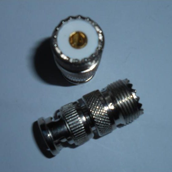 KONEKTOR BNC MALE TO PL FEMALE BNC TO PL259 FEMALE