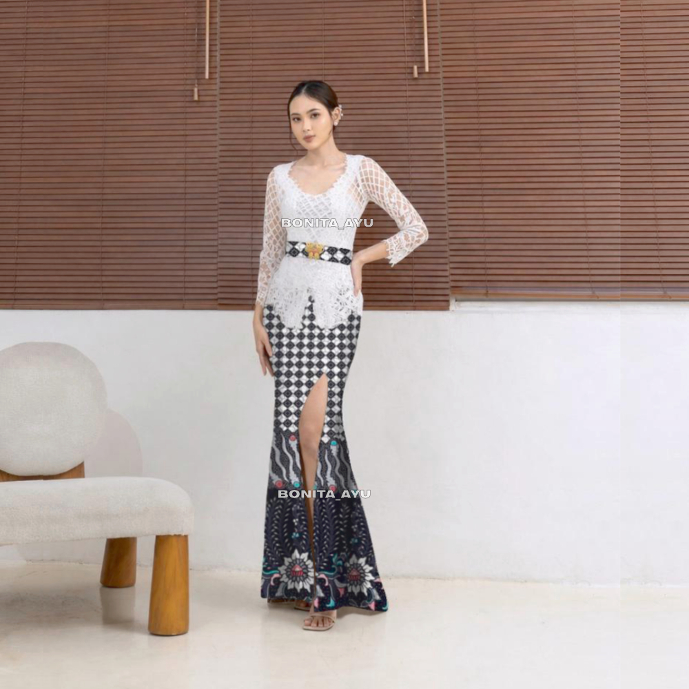 SET KEBAYA BALI KUTUBARU MODERN ROK DUYUNG RAYAWEAR / SET KEBAYA WISUDA BONITA AYU