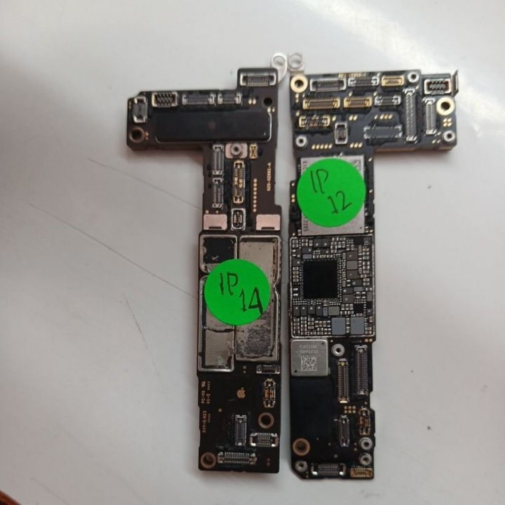 Mesin Iphone 14 ibox dan iphone 12 cukai Matot ex service