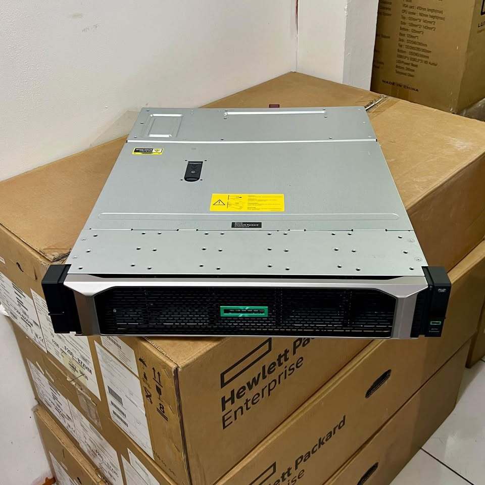 Storage Hpe D3710 Hpe Q1J18A D3710 Mpn Q1J20A Sc 25X Bay Sas/Sata/Ssd 2.5In Enterprise New Fullset R