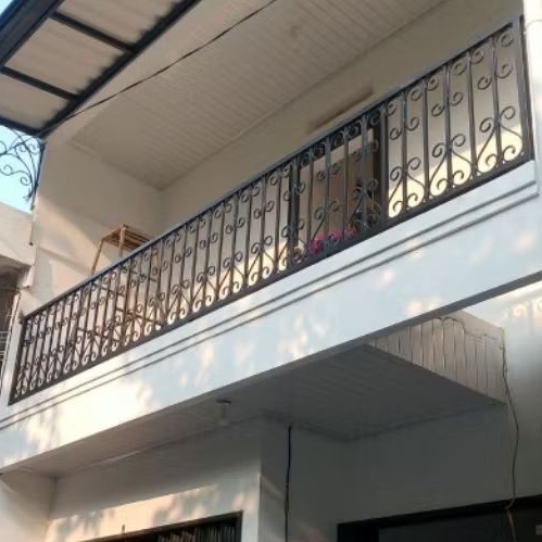 Railing Balkon Besi Tempa Klasik/Balkon Minimalis