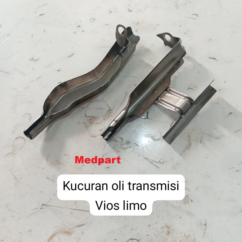 Kucuran oli oil transmisi manual Toyota Vios limo gen 1 copotan original