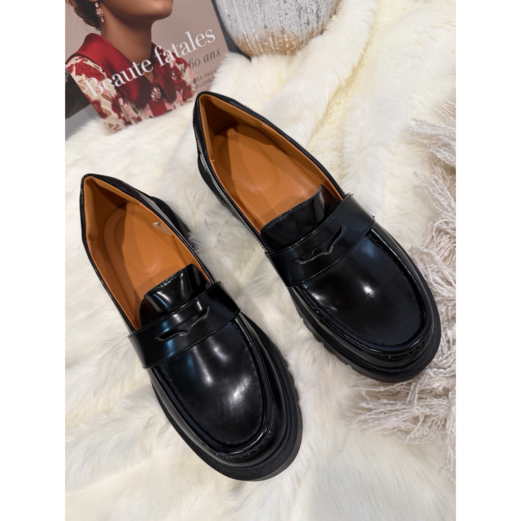 uniqlo Loafers Original NEW