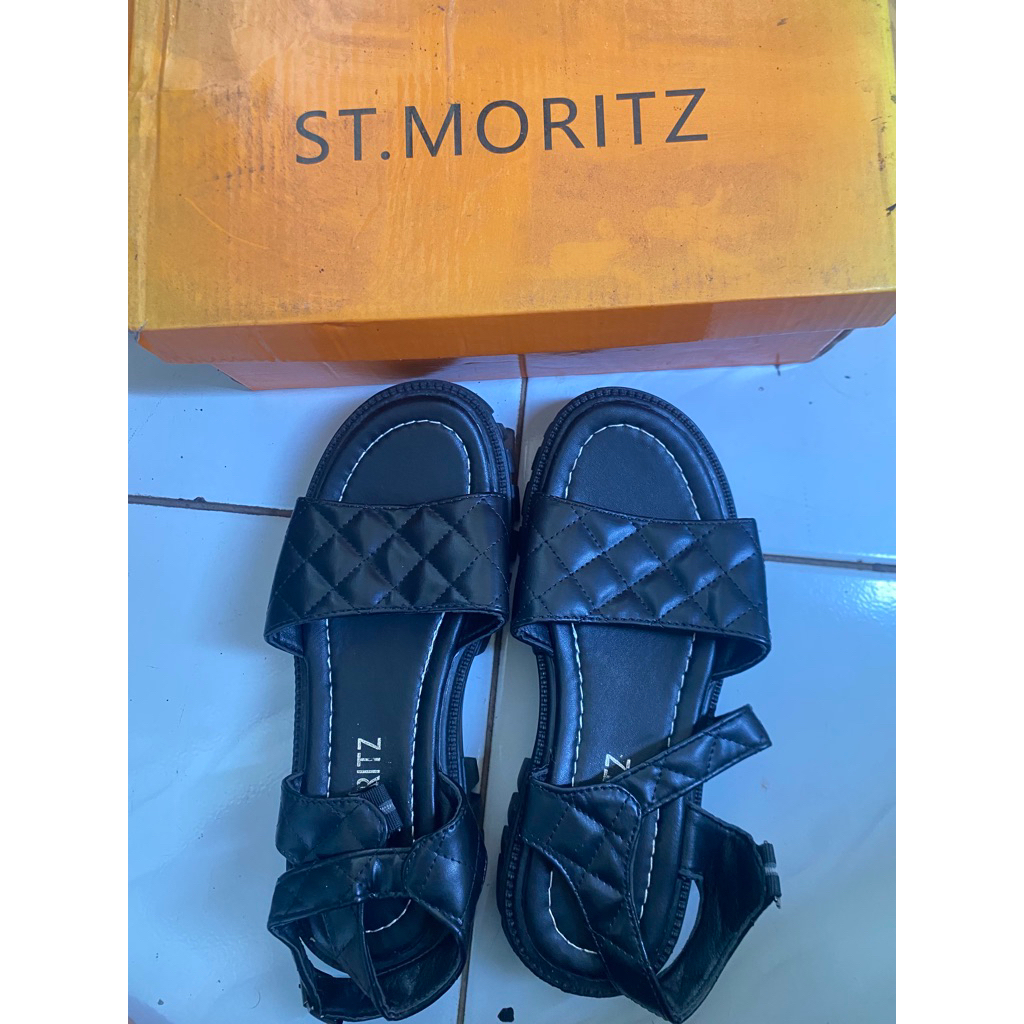 Sandal sepatu merk St. Moritz hak 3cm