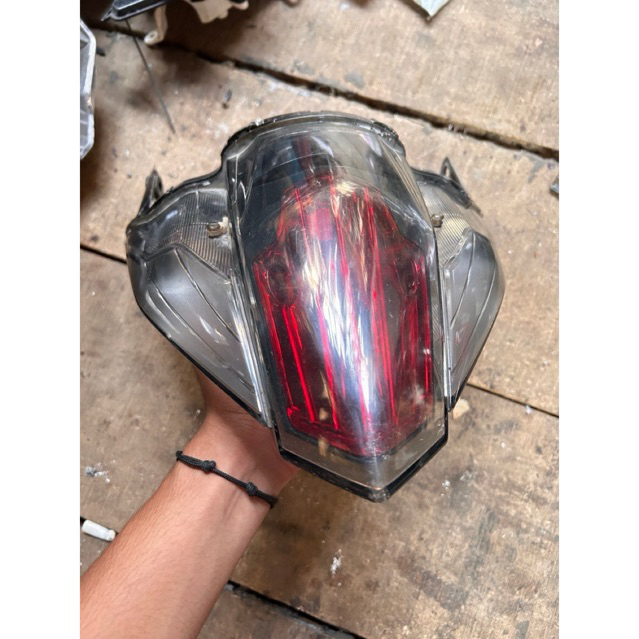 Stoplamp lampu rem lampu belakang Yamaha Jupiter MX new 135 original