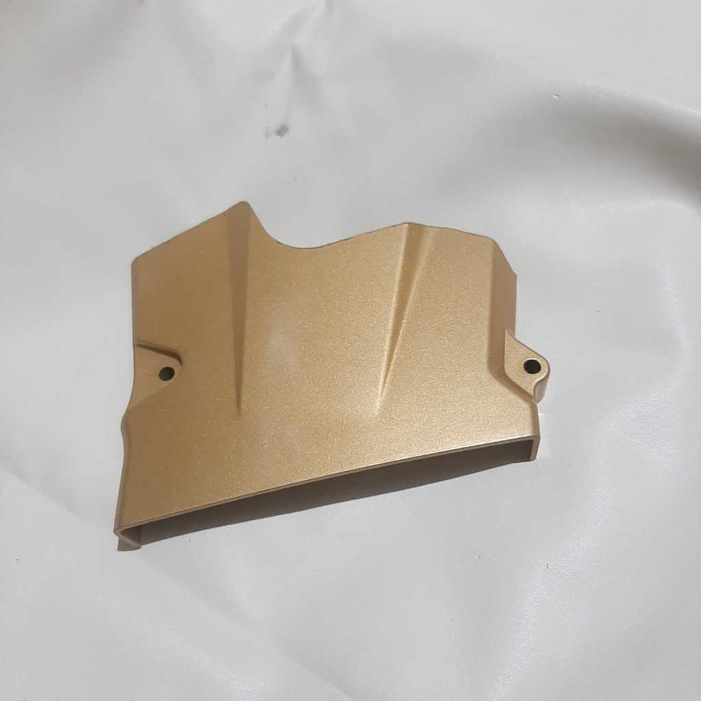 TUTUP GIR PLASTIK TUTUP GEAR DEPAN COVER GIR SUZUKI SMASH SHOGUN GOLD