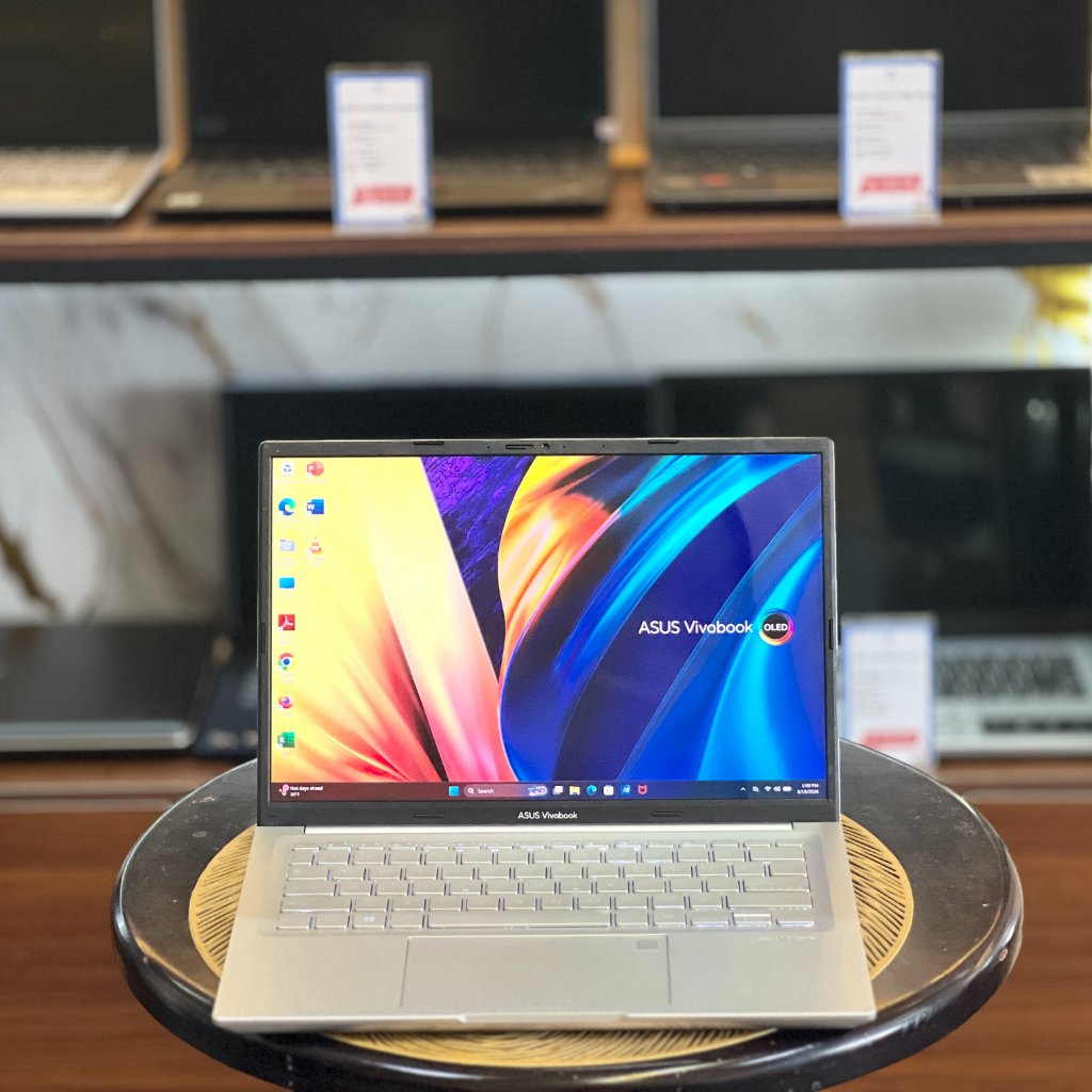 TERMURAH ASUS VIVOBOOK M1403QAMD RYZEN 7-5800H/SSD512GB/RAM16GB/BERGARANSI