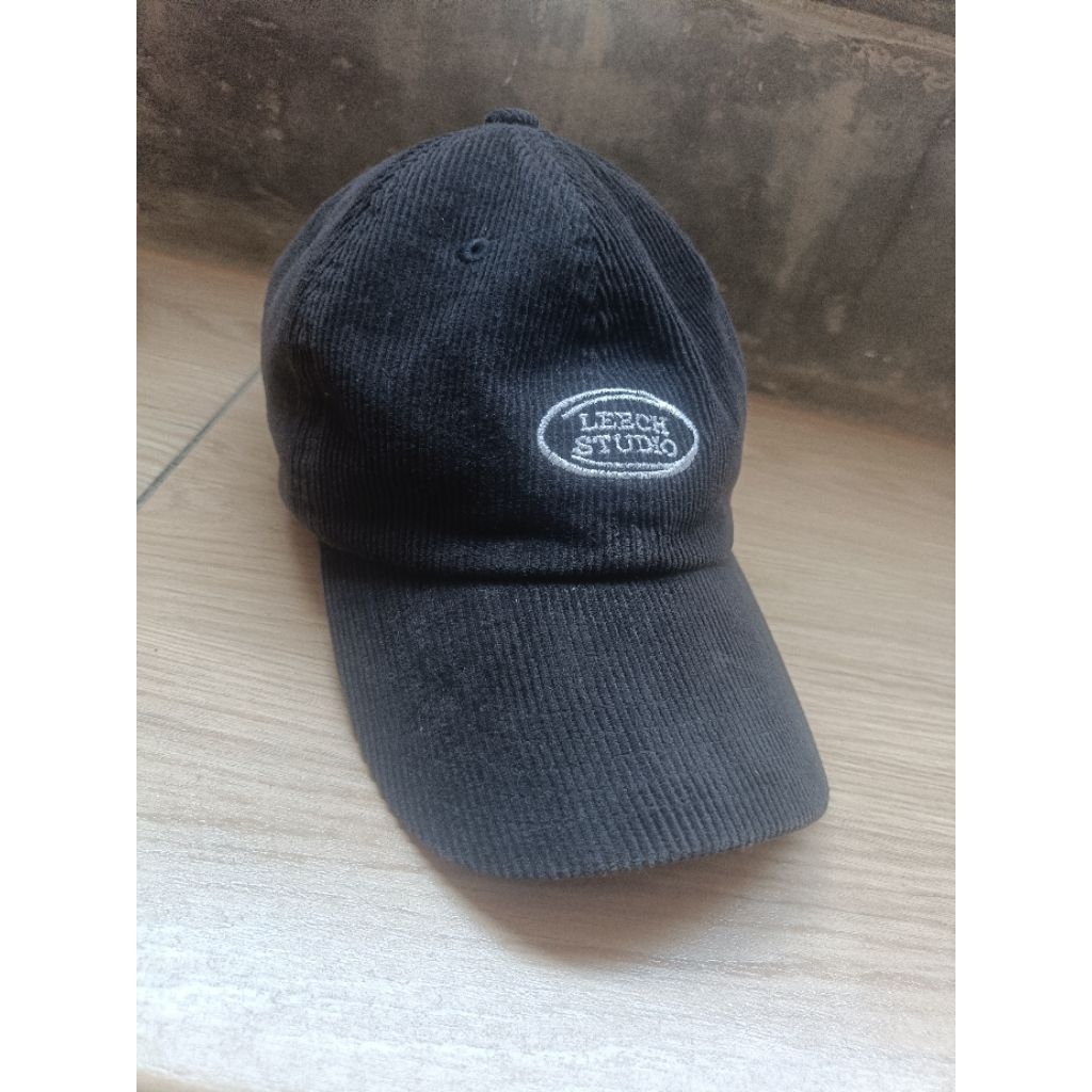 topi leech studio