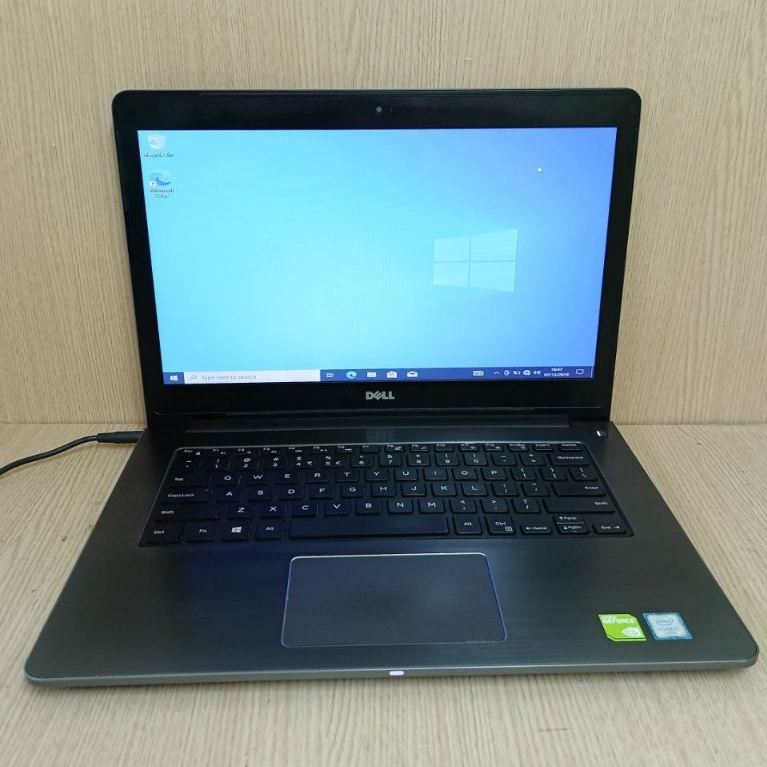 Laptop Dell Vostro 14-5459 - Prosesor intel core I7-6500U