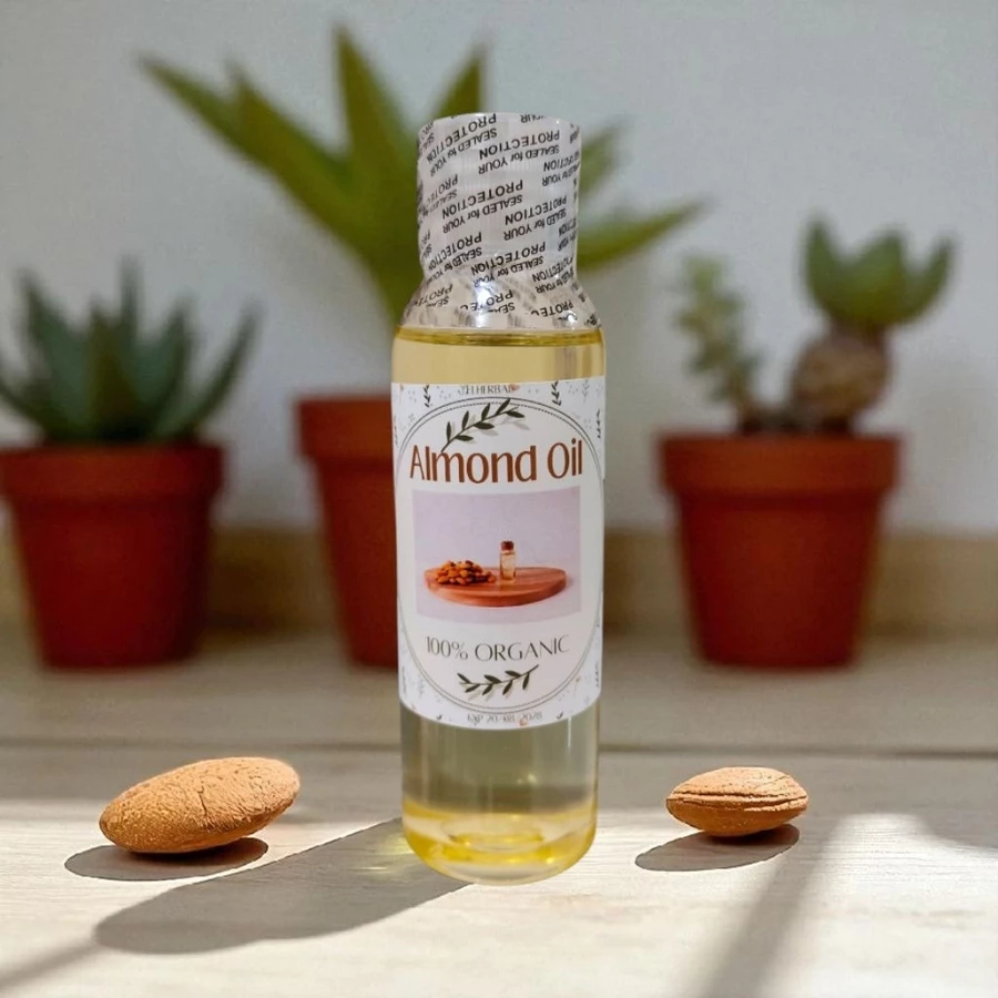 Ubtan Mart Minyak Almond Oil Pure 100ML Untuk Kulit Dan Rambut