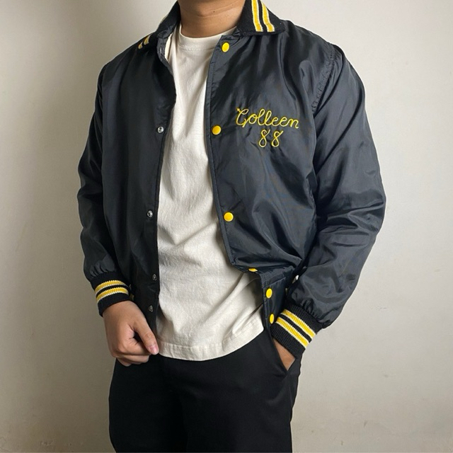 Vtg WestW1nd Varsity