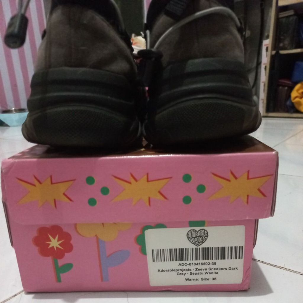 sepatu adorable project